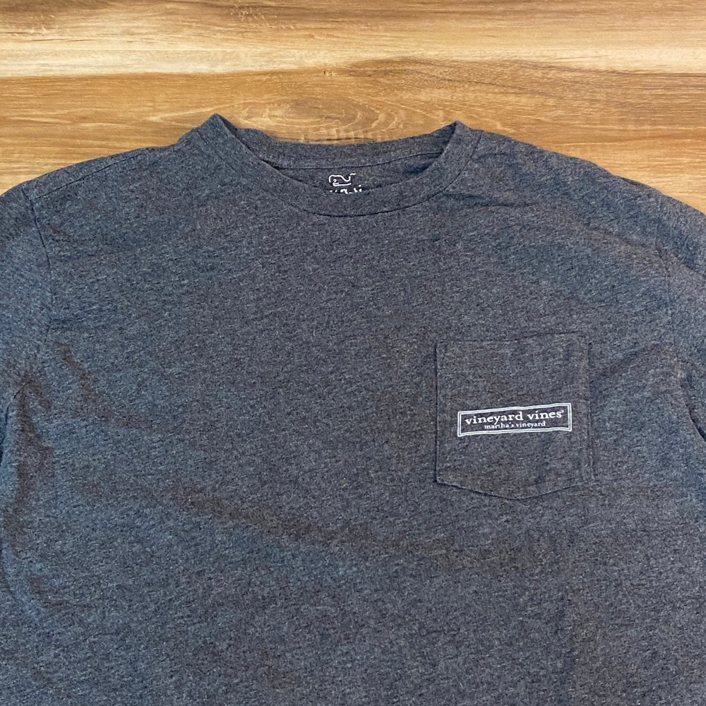 Vineyard Vines Men's Long Sleeve Pocket T-Shirt Gray Martha's Vineyard‎ Cotton